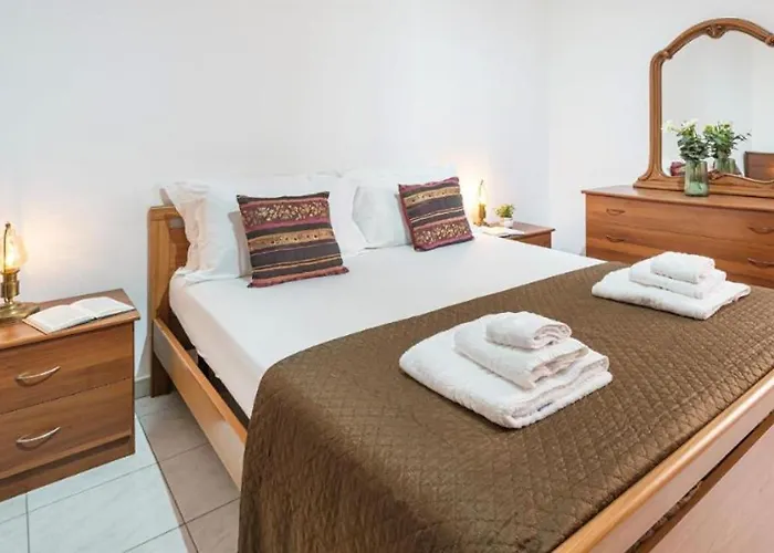 Pm 98 Via Paoli Guest House